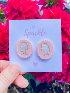 Lady April Stud PINK