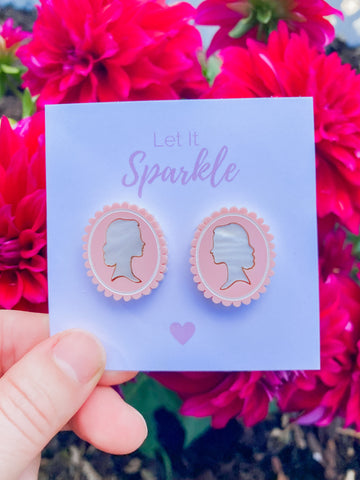 Lady April Stud PINK